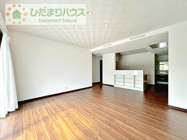 【居間・リビング】 | 坂東市沓掛　新築戸建 | 早くお仕事終わらせて、家に帰りたくなるようなリビングです(^^♪