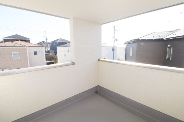 須賀川市森宿字安積田　　　　5号棟　　　西袋第1小学校、西袋中学区　のバルコニー