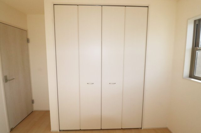 須賀川市森宿字安積田　　　　5号棟　　　西袋第1小学校、西袋中学区　の収納