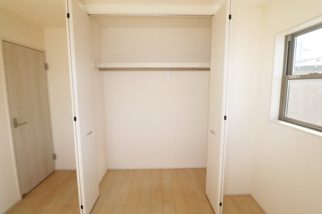 須賀川市森宿字安積田　　　　5号棟　　　西袋第1小学校、西袋中学区　の収納