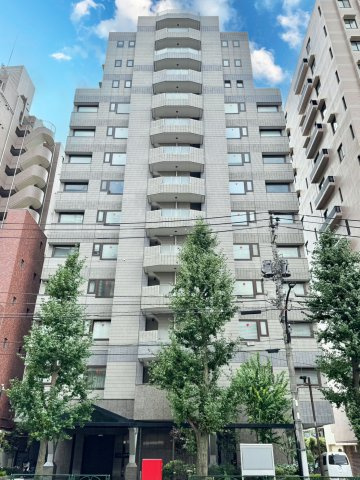 ルクラス本駒込の外観