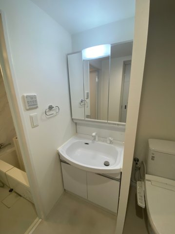 ＣＯＺＹ菊井　名古屋市賃貸　仲介手数料無料の洗面所