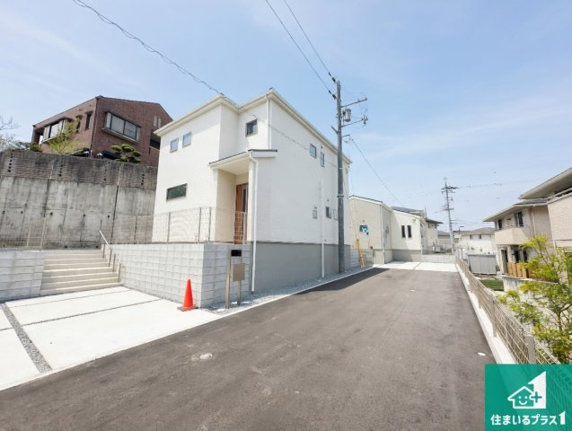 ●12(土)13(日)現地案内可能！　奈良市押熊町　全5邸の外観|安心の10年保証！外観を美しく保ち、雨水で汚れを落とします！気になることがありましたら、お気軽にお問い合わせください！