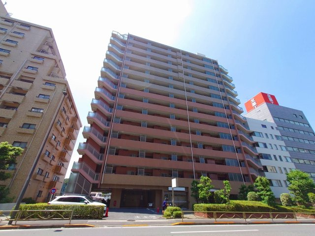 アールヴェール文京大塚公園の外観