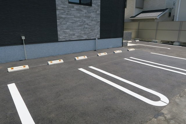 リガーレ　シダミの駐車場|駐車スペースもあります