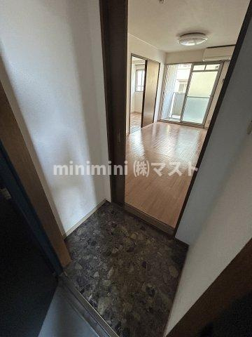 メロディーハイム九条の玄関|別号室参考写真