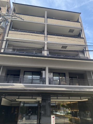 プリオーレ京都烏丸五条の外観