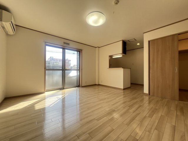 ソフィアハウスの居間・リビング