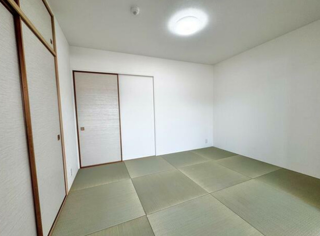 アルフィーネステーションプラザ春日の和室