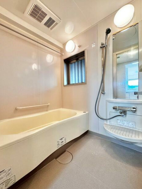 アルフィーネステーションプラザ春日の浴室