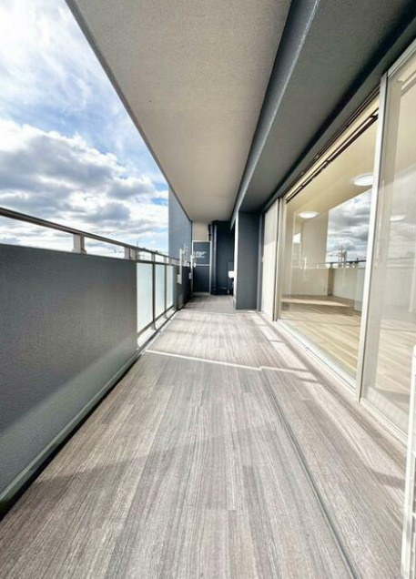 アルフィーネステーションプラザ春日のバルコニー