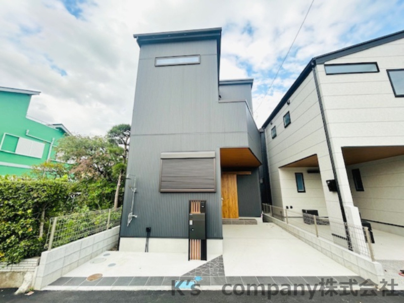 茅ヶ崎市柳島海岸　新築戸建　A棟