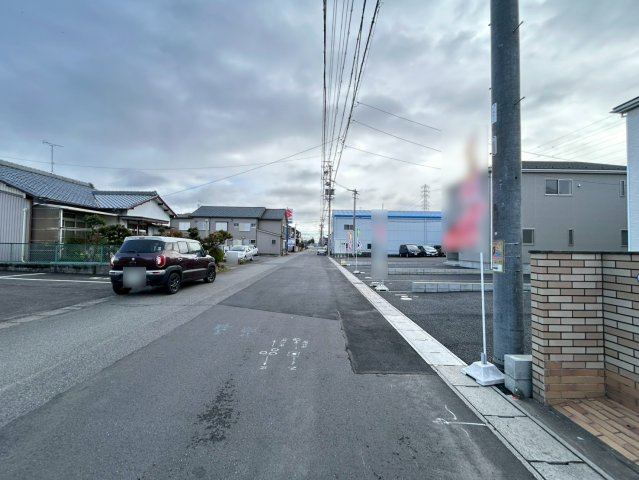 クワイエ　一宮市三条第6　全4区画分譲の前面道路含む現地写真|■前面道路　■ヤマダ不動産　株式会社リライフ　
■夢のマイホーム購入をフルサポートします！