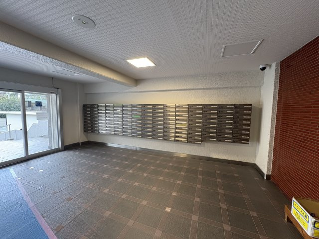 西新井スカイハイツのロビー|ロビー