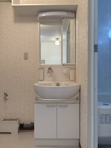 西新井スカイハイツの洗面所|洗面台