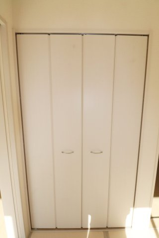 須賀川市森宿字安積田　　　　6号棟　　　西袋第1小学校、西袋中学区　の洋室|※同社施工例