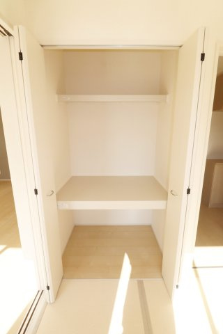 須賀川市森宿字安積田　　　　6号棟　　　西袋第1小学校、西袋中学区　の洋室|※同社施工例