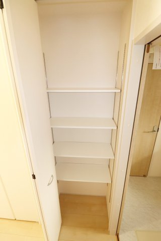 須賀川市森宿字安積田　　　　6号棟　　　西袋第1小学校、西袋中学区　の収納