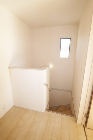 須賀川市森宿字安積田　　　　6号棟　　　西袋第1小学校、西袋中学区　の内装