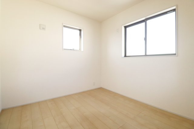 須賀川市森宿字安積田　　　　6号棟　　　西袋第1小学校、西袋中学区　のバルコニー|※同社施工例