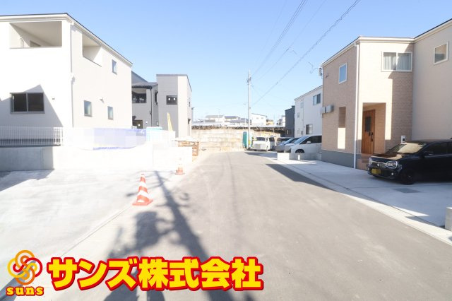 須賀川市森宿字安積田　　　　6号棟　　　西袋第1小学校、西袋中学区　の外観|東側前面道路