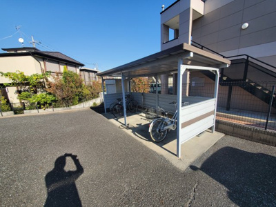 【駐車場】 | エルシオンⅡ | 駐車スペースもあります