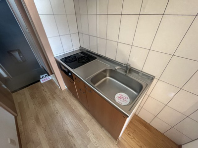 【キッチン】 | エルシオンⅡ | きれいなキッチンです