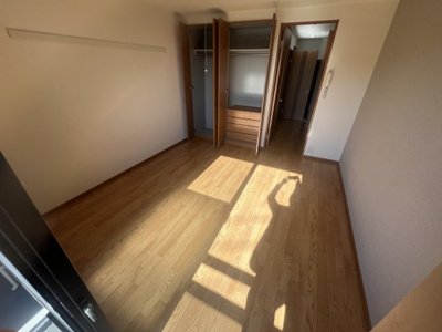 【洋室】 | エルシオンⅡ | きれいな洋室です