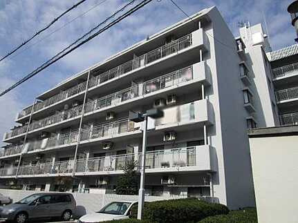 戸坂千足パークマンションの外観