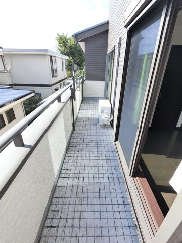 宮野木町S邸貸戸建てのバルコニー