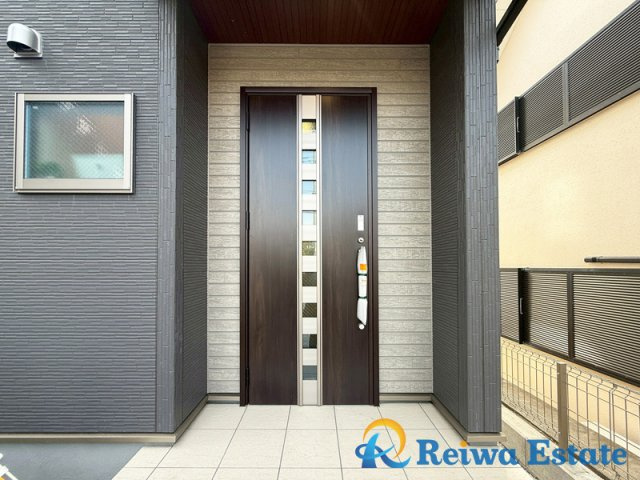 新築戸建　茅ヶ崎市南湖4丁目　全2棟の前面道路含む現地写真