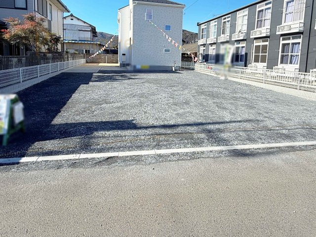 笠間市岩間駅西第2　新築戸建て　1号棟の駐車場|6台駐車できるカースペース！