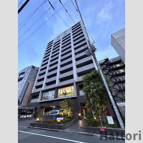 ESGrande江坂公園(旧ハーヴェスタ江坂)の外観