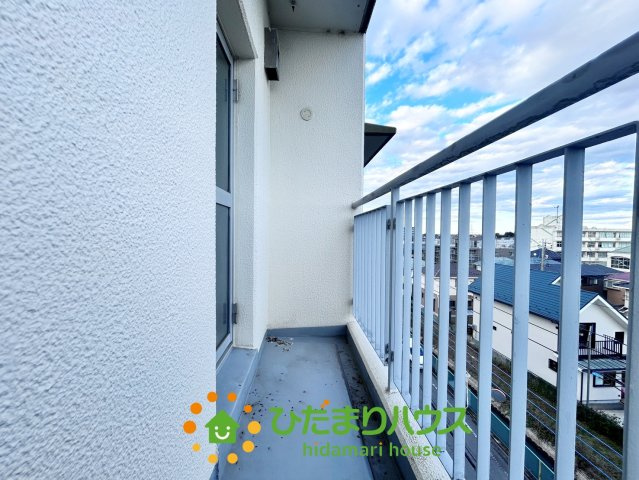 東鷲宮ニュータウン公園通りのバルコニー