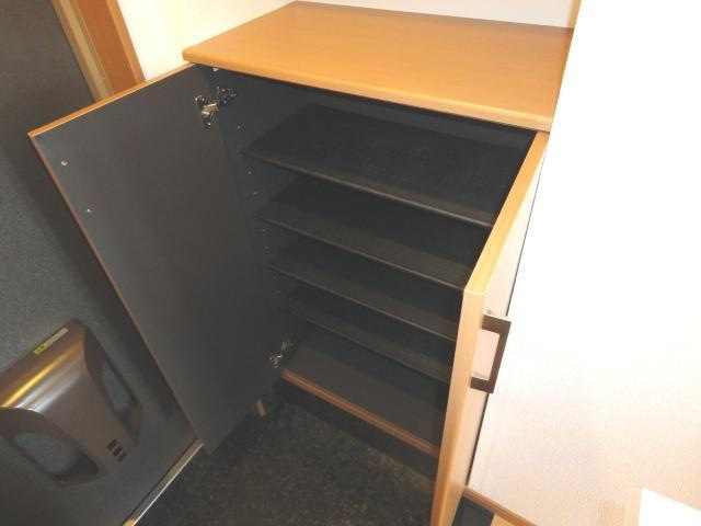 ルーラル・パラスの玄関|同施工会社イメージ写真