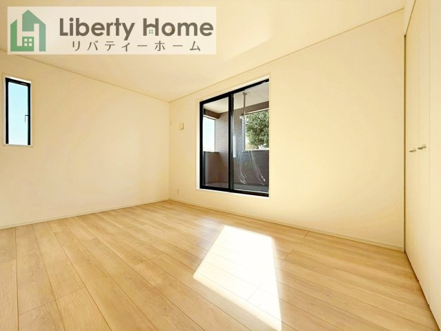 土浦市小岩田東第4　新築戸建　2号棟の寝室