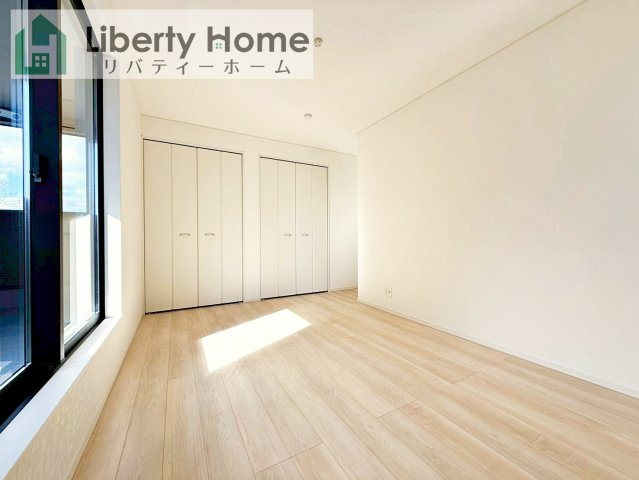 土浦市小岩田東第4　新築戸建　2号棟の寝室