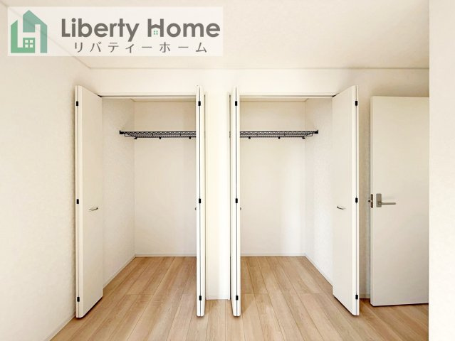 土浦市小岩田東第4　新築戸建　2号棟の収納