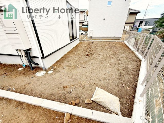 土浦市小岩田東第4　新築戸建　2号棟の庭