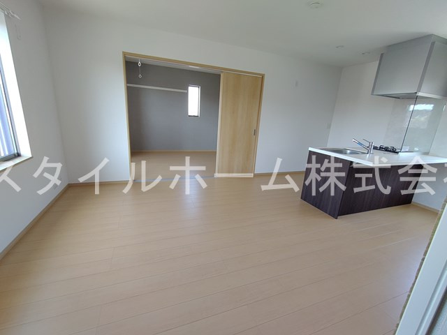 瓦の居間・リビング