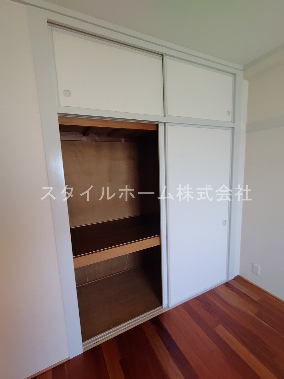 ユトリロ下地３の収納
