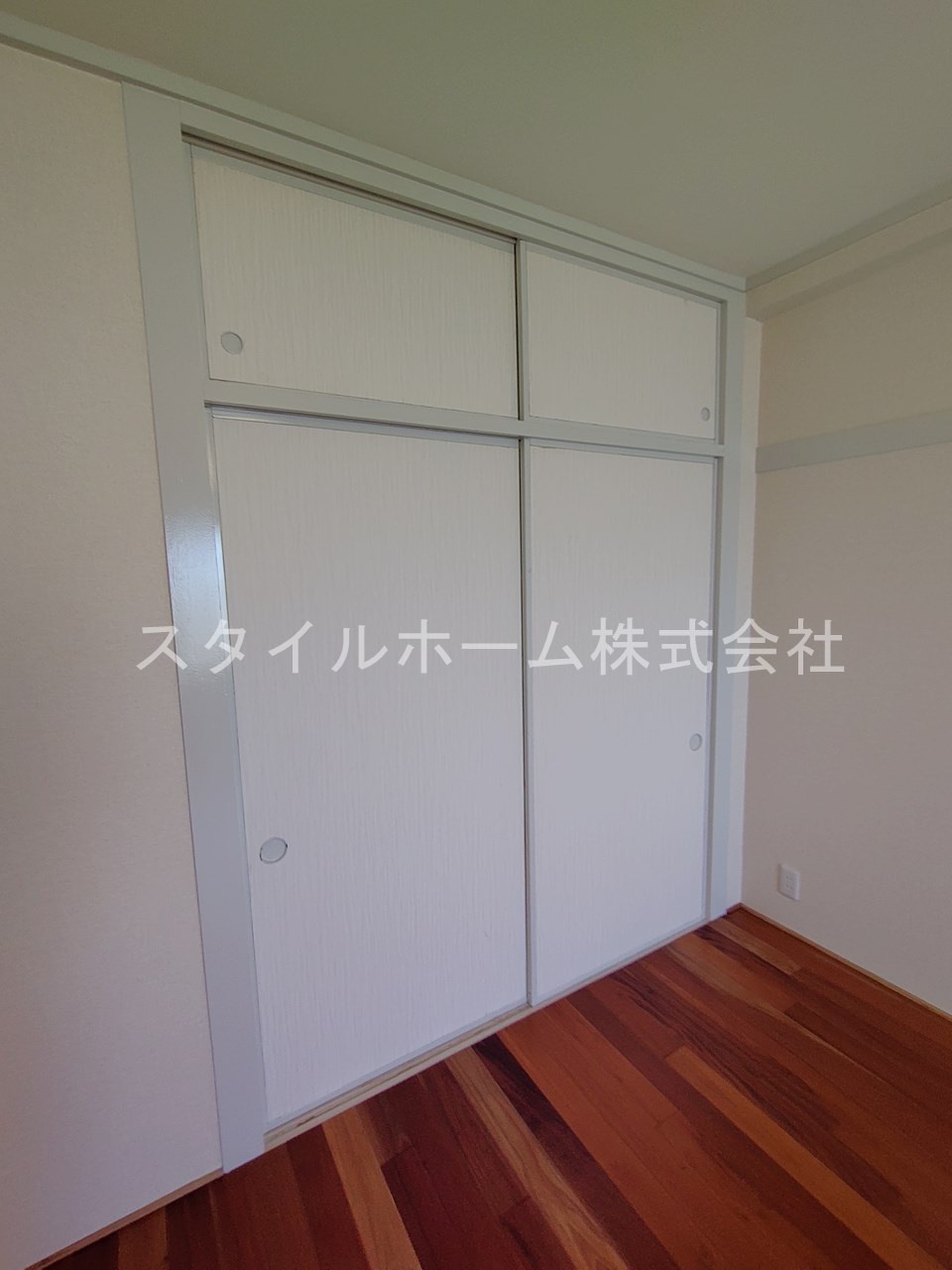 ユトリロ下地３の収納