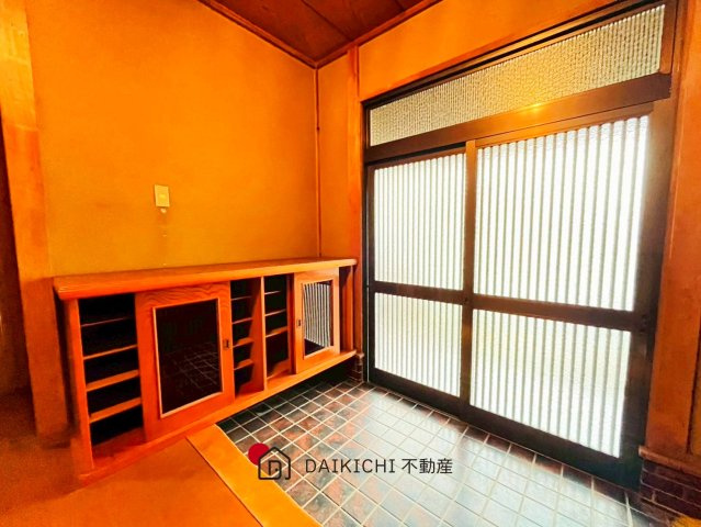 【玄関】 | 久喜市菖蒲町菖蒲　中古戸建