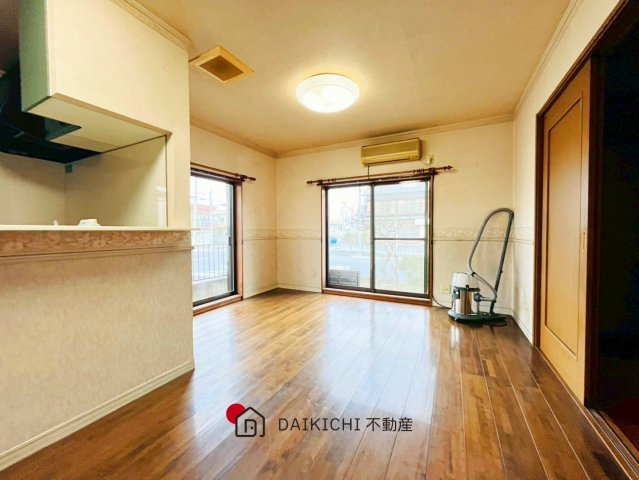 【居間・リビング】 | 久喜市菖蒲町菖蒲　中古戸建