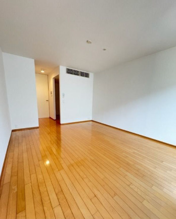 ユーレジデンス桜新町　礼金0　デザイナーズ　ペット相談　南向きの居間・リビング