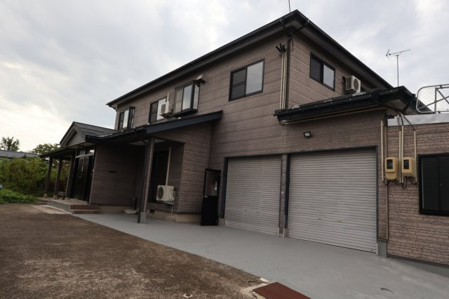 高見町山本貸家