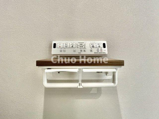 南千住スカイハイツの内装|【ウォシュレット】清潔に使いたいお手洗いには最適な設備です。もちろんウォームレットも標準装備です。