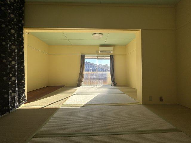 東山グリーンマンションの寝室