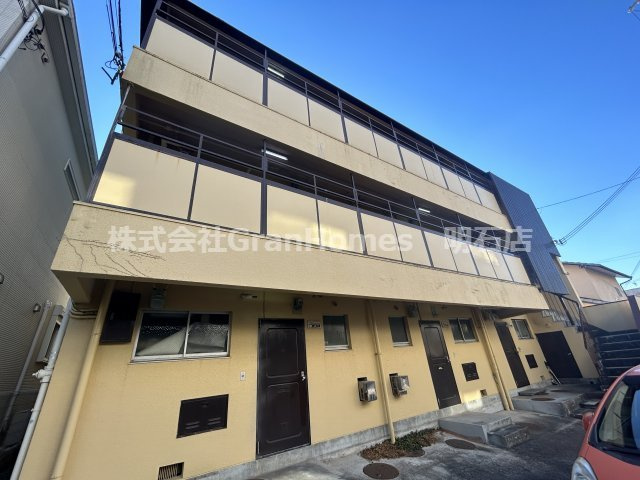 東山グリーンマンションの外観