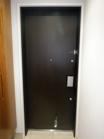 グランスイート広尾の玄関